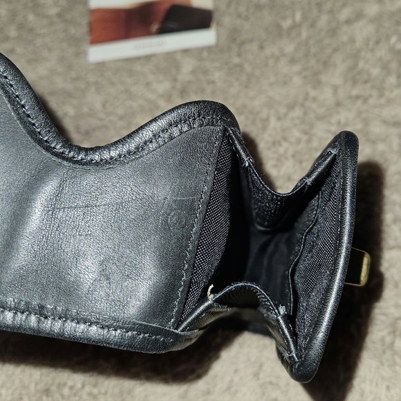 Coach Vintage 1995 Black Leather Cell Phone Case - Picture 6 of 9